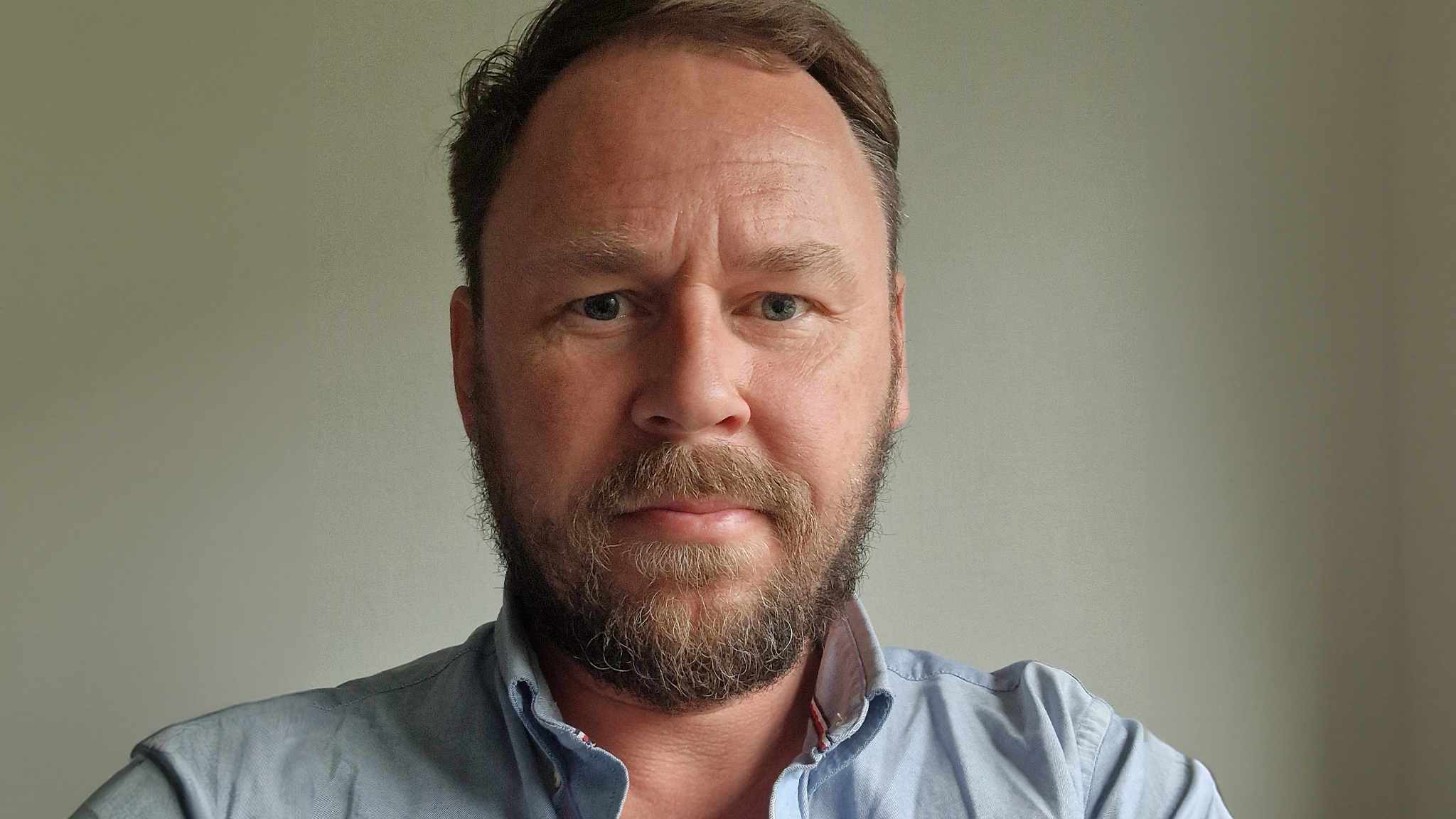Porträtt Björn Isgren.